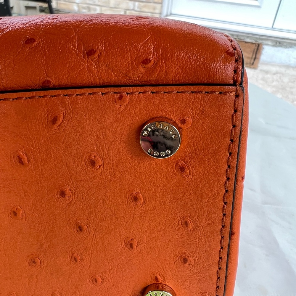 Authentic Michael Kors Handbag - image 7